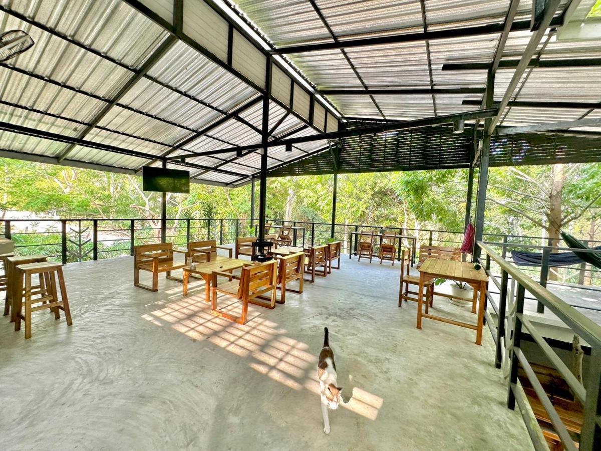 Live In Leaf Koh Tao Hostel Buitenkant foto